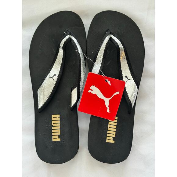 Puma women’s flip flops NEW Black Size 7 - Picture 1 of 3